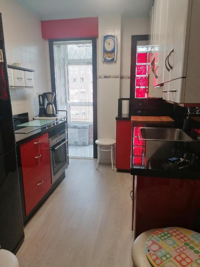 Alojamiento Nedymar Apartment Oviedo Ngoại thất bức ảnh